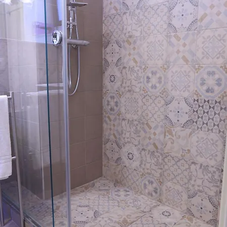 Castanea Castellum Castellaneta